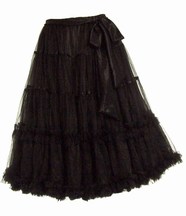 27 petticoat met ruches en satijnen strik